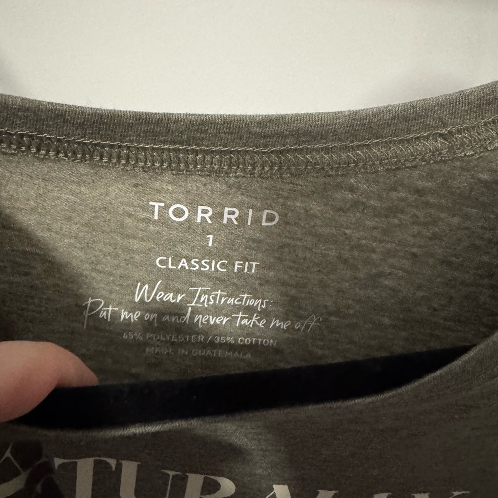 TORRID Classic Fit T-Shirt Naturally Introverted Selectively Extroverted Size 1X - Picture 6 of 9